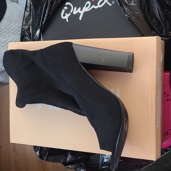 Bootie - Picture 2 of 3